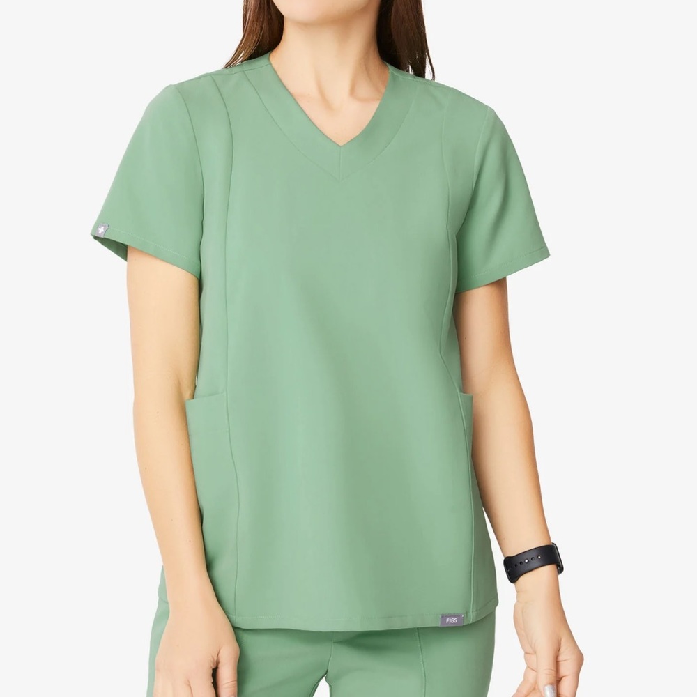 Jade Katsina - Oversized-Pocket Scrub Top (limited edition)
